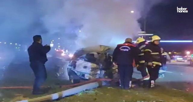 Kahramanmaraş’ta İki Araç ile Kamyon Çarpıştı: 3 Kişi Yaralandı!