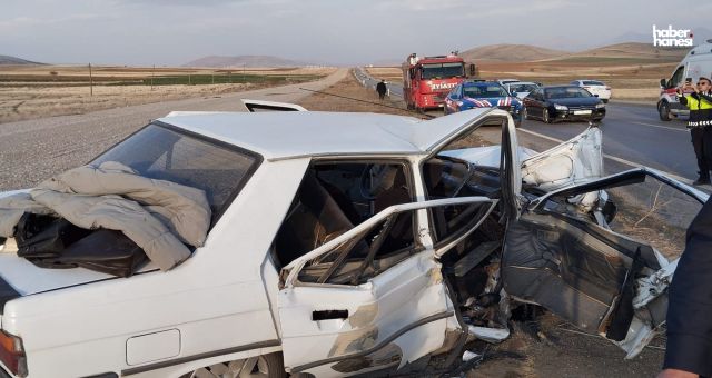 Kahramanmaraş’ta İki Otomobil Çarpıştı: 8 Yaralı