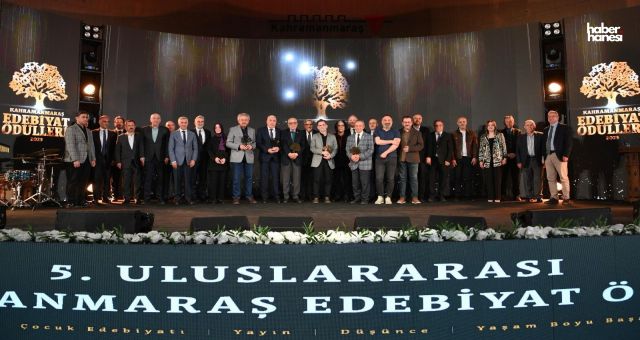 Kahramanmaraş’ta Edebiyat ve Müzik Dolu Muhteşem Kapanış Gecesi