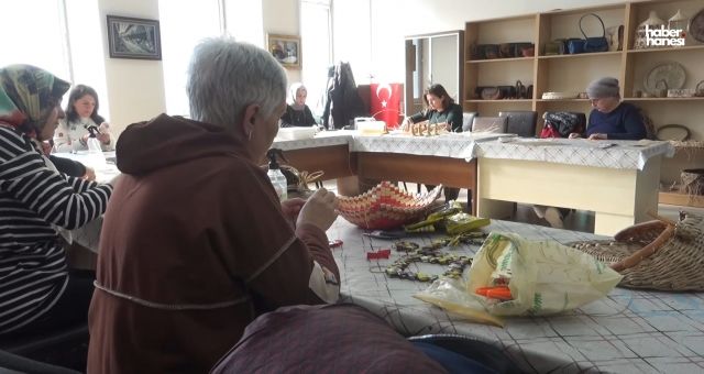 Geleneksel Sanatlar Kahramanmaraş’ta Kadınların Ellerinde Yaşatılıyor