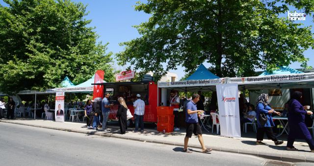 Kahramanmaraş Büyükşehir YKS Gününde Hem Öğrencileri Hem Velileri Yalnız Bırakmadı