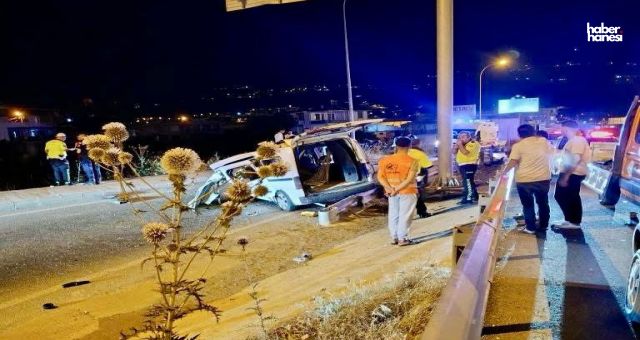 Kahramanmaraş’ta Feci Kaza: Hafif Ticari Araç Bariyerlere Girdi, 1 Ölü