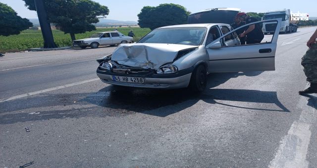 Kahramanmaraş'ta Traktör Römorkuna Çarpan Sürücü Yaralandı!