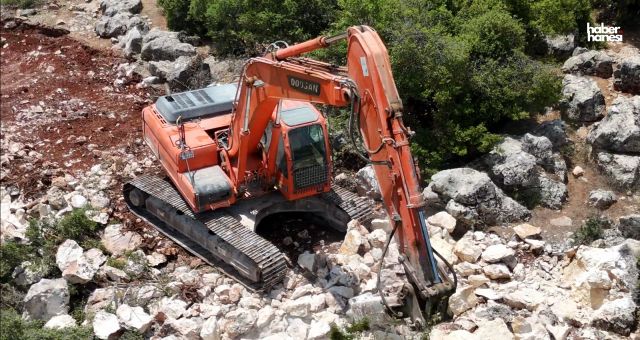 Şehitkamil Belediyesi’nden Tarıma Büyük Destek: 10 Km Arazi Yolu Açıldı