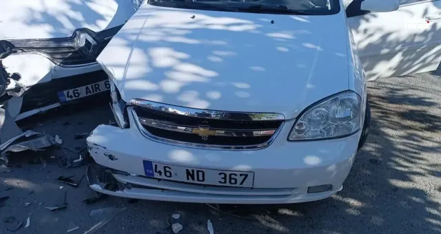 Kahramanmaraş’ta Kafa Kafaya Çarpışma: 1 Kişi Yaralandı
