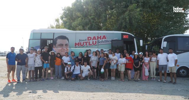 Şehitkamil Belediyesi’nden Gençlere Nefes Aldıran Deniz Molası