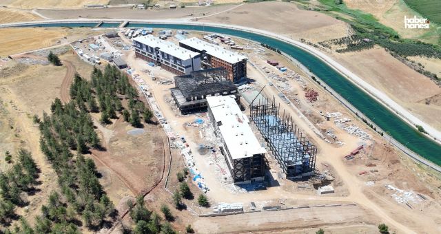 Başkan Görgel ve Vali Ünlüer, KSÜ Yurt İnşaatlarını Yerinde İnceledi