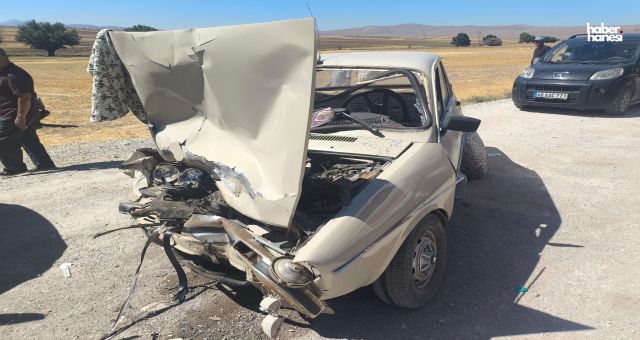 Kahramanmaraş Afşin’de Feci Kaza! Otomobilde Sıkışan 2 Kişi Kurtarıldı