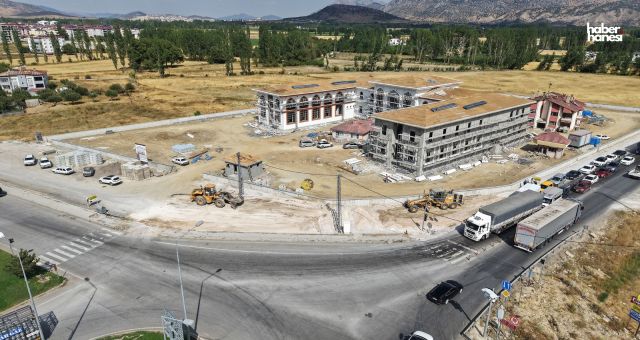 Kahramanmaraş Büyükşehir Göksun Kavşağında Işıkta Bekleme Süresi Azalıyor