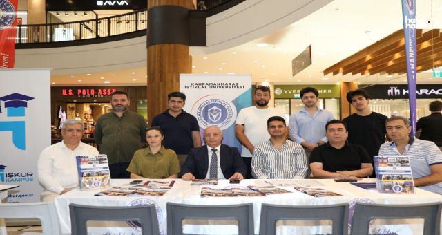 Kahramanmaraş İstiklal Üniversitesi’nden Adaylara Rehberlik Desteği