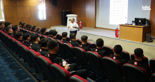 Kahramanmaraş’ta İtfaiye Erlerine Risklere Karşı Güvenlik Eğitimi