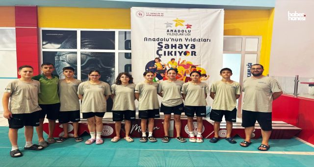Şehitkamil’in Yüzücüleri Analig Türkiye Şampiyonası’nda Zirveye Damga Vurdu