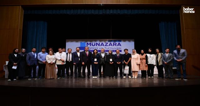 Gençlerin Sözü Geleceğe Işık Tuttu; Münazara Turnuvası Finali Nefes Kesti
