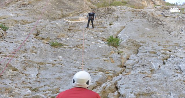 Kahramanmaraş Büyükşehir İtfaiyesi’nden Dağcılık ve Yüksekten Kurtarma Eğitimi