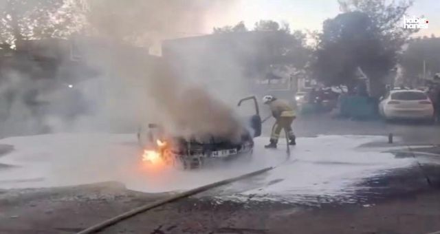 Kahramanmaraş’ta Otomobil Yangını Paniğe Yol Açtı