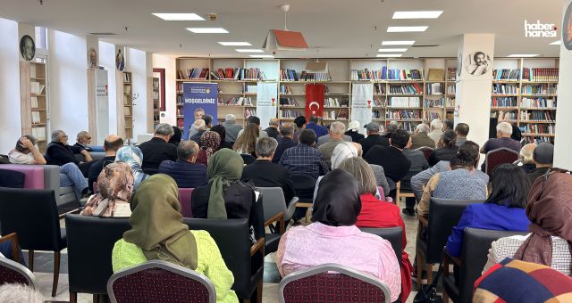 Kahramanmaraş’ta Sezai Karakoç Söyleşisine Yoğun Katılım