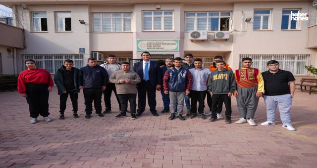 Başkan Umut Yılmaz’dan Özel Eğitim Okuluna Ziyaret: “Her Zaman Yanınızdayız”