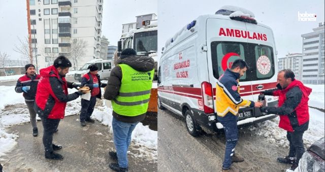 Onikişubat Belediyesi’nden Soğuk Havada Gönülleri Isıtan İkram