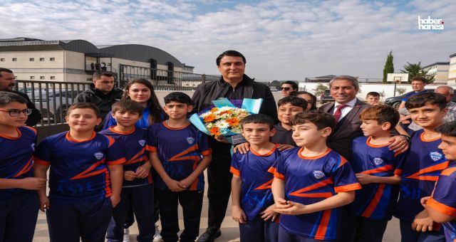 Şehitkamil Belediye Başkanı Umut Yılmaz, Gençlerle Buluştu: “Gelecek Onlarla Şekillenecek”