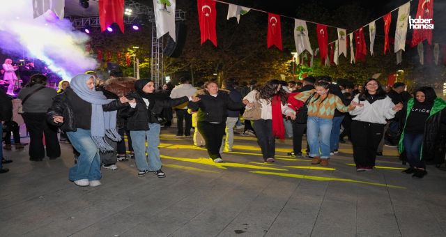 Şehitkamil Belediyesi’nden Anlamlı Kurtuluş Programı