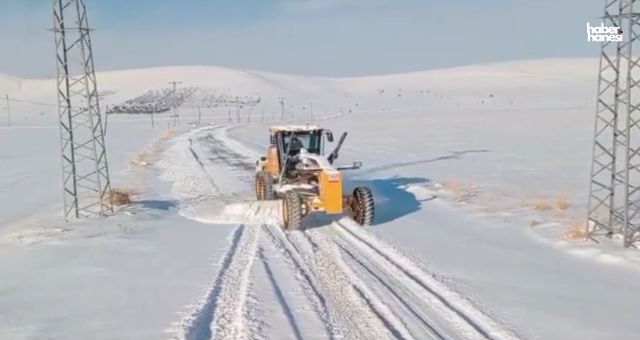 Kahramanmaraş’ta Kar Mesaisi: Kırsal Mahalle Yolları da Açık Tutuluyor