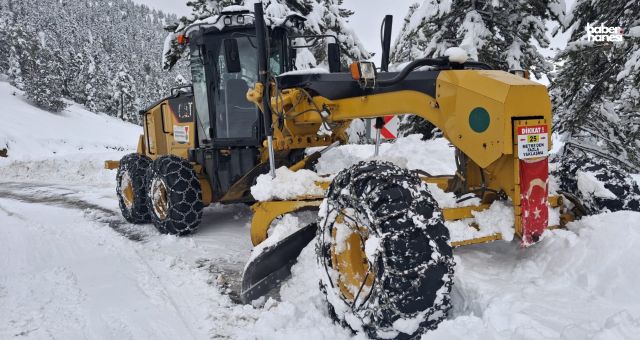 Kırsalda Kar Seferberliği; Kahramanmaraş Büyükşehir Ekipleri 7/24 Sahada