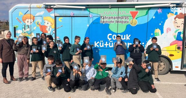 Mobil Çocuk Kütüphanesi 2025’te On Binlerce Çocuğu Kitapla Buluşturdu