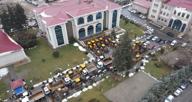 Türkoğlu’nda kar seferberliği vatandaştan tam not aldı