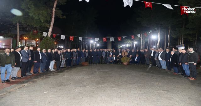 Başkan Mehmet Akpınar 105 Mahalle Muhtarıyla İftarda Buluştu
