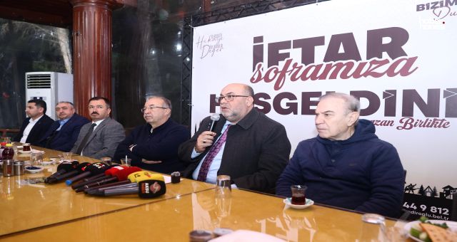 Başkan Mehmet Akpınar Basın Mensuplarıyla İftarda Buluştu