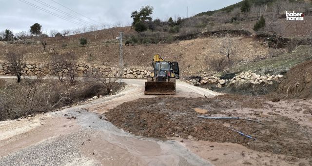 Kahramanmaraş Büyükşehir, Sağanak Yağışların Vurduğu Kırsal Mahalle Yollarında da Görev Başında