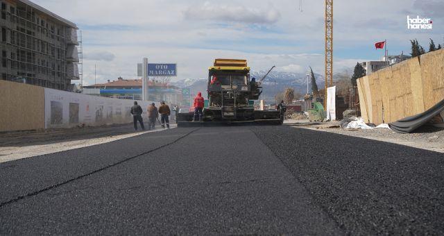 Kahramanmaraş Büyükşehir’den Ali Sezal Bulvarı’na Asfalt