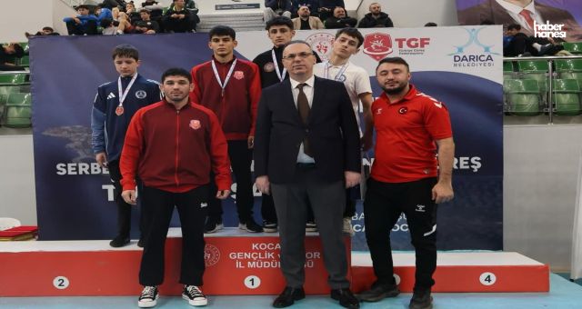 Kahramanmaraş Büyükşehir’in Pehlivanları, Türkiye Güreş Şampiyonası’nda Kürsüde