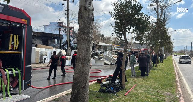Kahramanmaraş’ta Korkutan Yangın: İkinci El Eşya Dükkânı Kullanılamaz Hale Geldi!