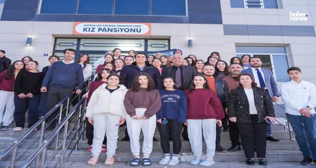 Umut Yılmaz Hayrullah Gölbaşı Anadolu Lisesi’nde Öğrencilerle İftar Yaptı