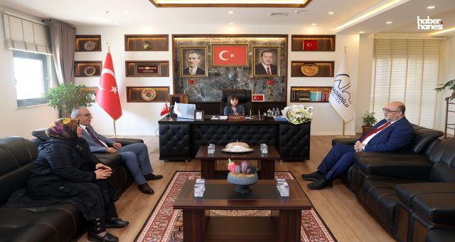 Dulkadiroğlu’nda 23 Nisan Coşkusu: Başkanlık Koltuğu Çocuğa Emanet