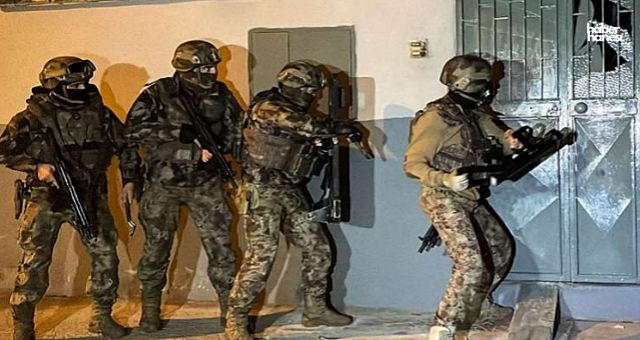 Kahramanmaraş Pazarcık’ta Uyuşturucuya Şafak Operasyonu: 8 Şüpheli Yakalandı