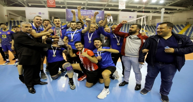 1920 MARAŞ SPOR VOLEYBOL 1. LİGDE