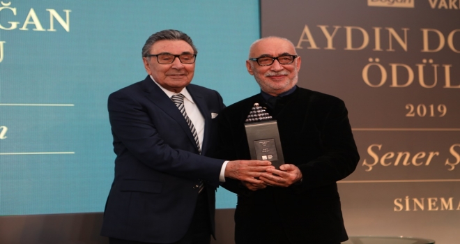 23. Aydın Doğan Ödülü Şener Şen’e verildi