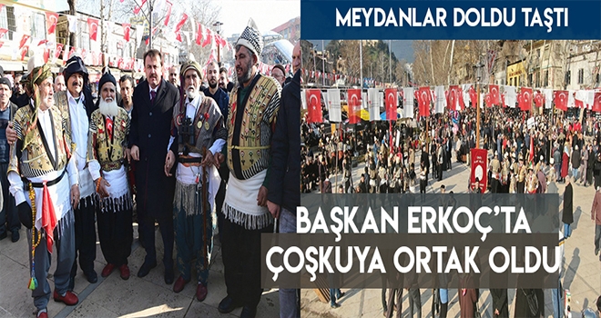 BAŞKAN ERKOÇ KURTULUŞ COŞKUSUNA ORTAK OLDU