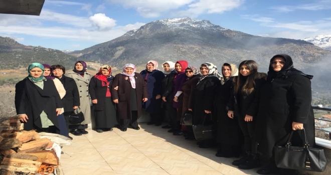 ÖÇAL MAHALLE TOPLANTILARINI SÜRDÜRÜYOR