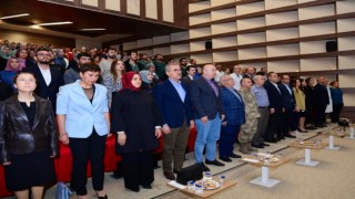 Başkan Hayrettin Güngör; “Deprem Sürecinde Sağlık Çalışanlarımız Büyük Fedakârlık Gösterdi”