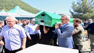 Başkan Güngör, Andırın’daki Kazada Hayatını Kaybeden Vatandaşların Cenaze Törenine Katıldı