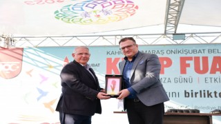 ‘100 yılın sayfaları’ Kitap Fuarı ile EXPO 2023’de açıldı