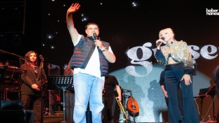 Gaziantep’te 19 Mayıs Gençlik Konseri Coşkusu: Gülşen’den Unutulmaz Gece
