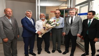 Başkan Görgel, Kurban Bayramı Arifesi Huzurevi'ni Ziyaret Etti