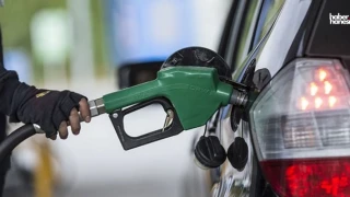 Petrol Fiyatları 6 Haftanın En Düşük Seviyesine Geriledi: Benzin ve Motorin Fiyatlarında İndirim Bekleniyor mu?