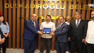 Dulkadiroğlu Gençlik Merkezlerinde Başarı Gösteren Öğrencilere Çeyrek Altın Ödülü