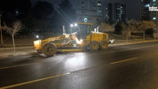 Kahramanmaraş Büyükşehir'den Kış Mesaisi: Ekipler 24 Saat Sahada