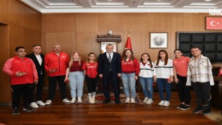 Kahramanmaraş'ın Gururu Paralimpik Sporcular, Başkan Görgel'le Bir Araya Geldi